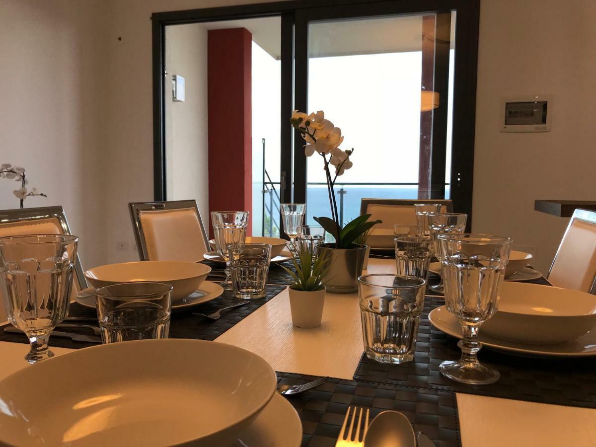 Red Luxury In Borgo Guardiola Near Cefalu Mandra Capreria Kültér fotó